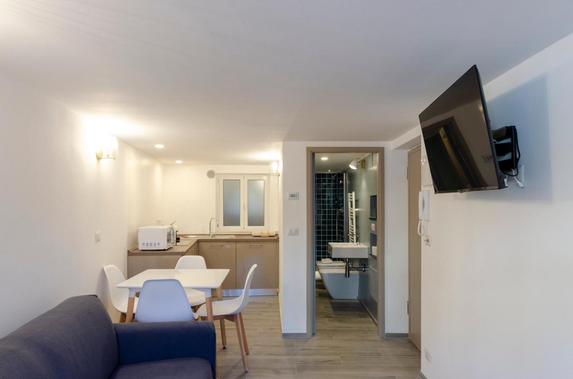 Castelli'S Apartmetnts Fico 1 Генуя Экстерьер фото
